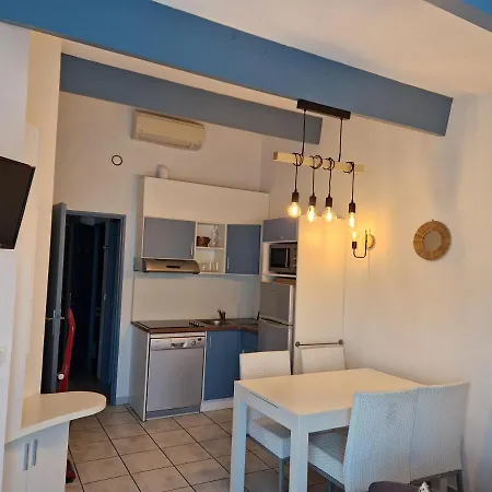Hébergement de vacances Charmante Maison Avec Piscine Saint-Cyprien (Pyrenees-Orientales)